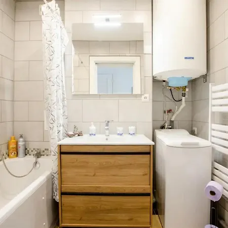 1 Le Boston, Appartement, Balcon, Centre Διαμέρισμα *
