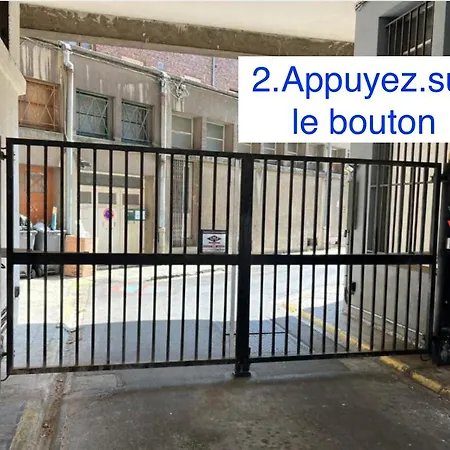 1 B Boston, 25m2, Centre, Balcon *