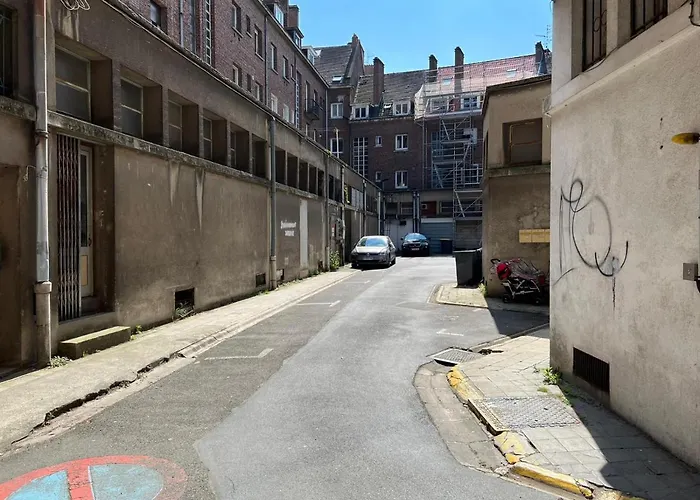 B Boston, 25m2, Centre, Balcon Appartement Valenciennes