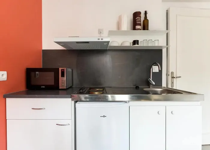 B Boston, 25m2, Centre, Balcon * Valenciennes