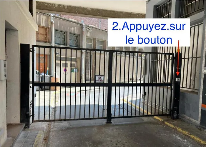 B Boston, 25m2, Centre, Balcon *